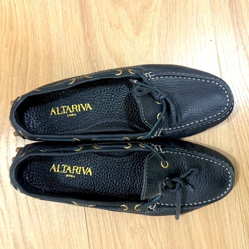 Italian Black Genuine Leather Loafers - Like New